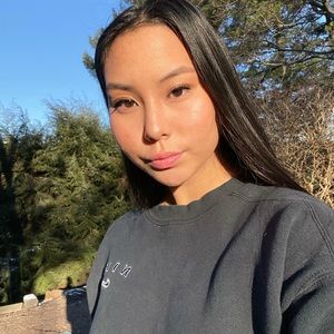 Meet your Posher, Amelia